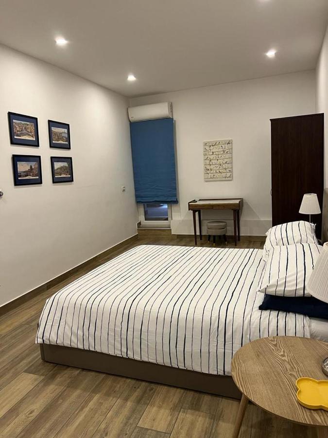 Casa Gaia A Due Passi Dal Duomo Apartment Naples Luaran gambar