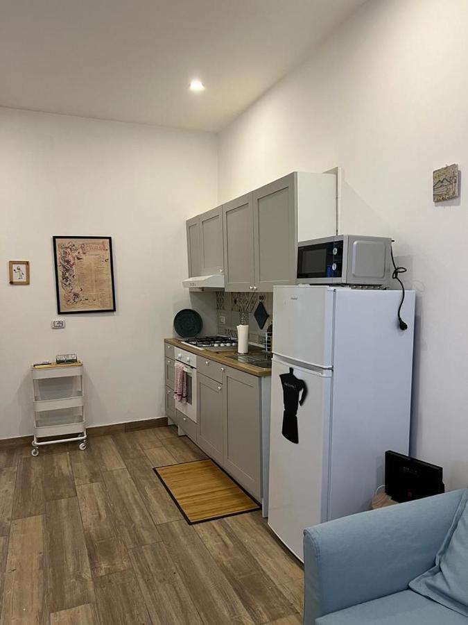 Casa Gaia A Due Passi Dal Duomo Apartment Naples Luaran gambar