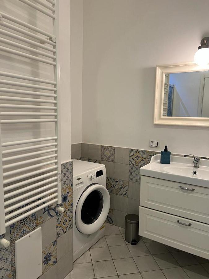 Casa Gaia A Due Passi Dal Duomo Apartment Naples Luaran gambar