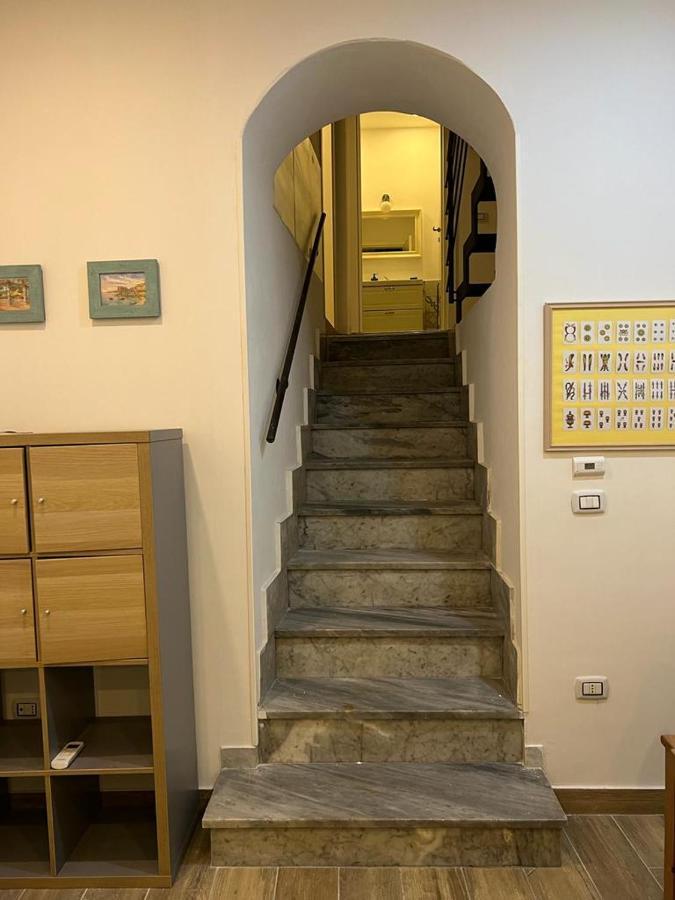 Casa Gaia A Due Passi Dal Duomo Apartment Naples Luaran gambar