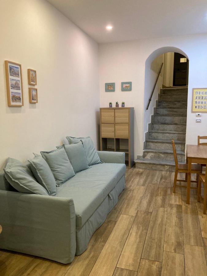 Casa Gaia A Due Passi Dal Duomo Apartment Naples Luaran gambar